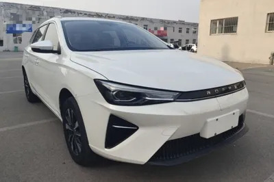 Roewe ei5 2021, 10300 км, за 11602 USD - фото 3