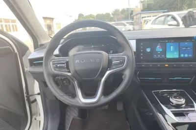 Roewe ei5 2021, 10300 км, за 11602 USD - фото 13