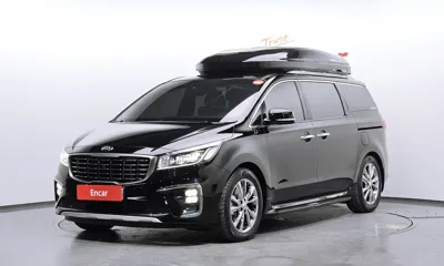 Kia Canival · 2019 год