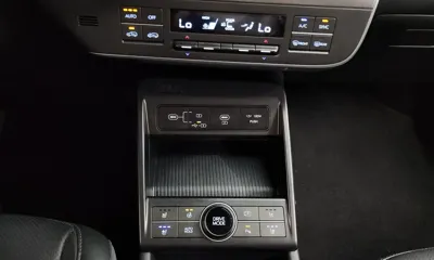Hyundai Kona 2023, 54065 км, за 14178.81 USD - фото 31