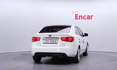 Kia Porte 2011, 132136 км, за 1652.57 USD