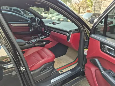 Porsche Cayenne 2023, 46000 км, за 64169.42 USD - фото 8