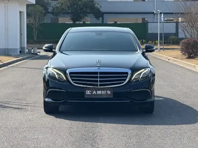 Mercedes-Benz E-Class 2019, 130000 км, за 26850.95 USD