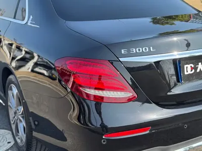 Mercedes-Benz E-Class 2019, 130000 км, за 26919.8 USD - фото 8