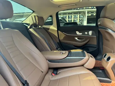 Mercedes-Benz E-Class 2019, 130000 км, за 26919.8 USD - фото 15