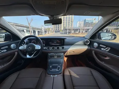 Mercedes-Benz E-Class 2019, 130000 км, за 26919.8 USD - фото 19