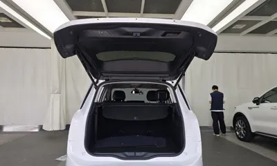 Citroen-DS C4 SpaceTourer 2021, 55471 км, за 10011.05 USD - фото 20