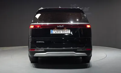 Kia Canival 2023, 35986 км, за 16214.1 USD