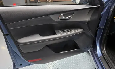 Kia K3 2019, 81047 км, за 8139.61 USD - фото 24