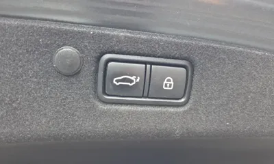 Hyundai Grandeur 2020, 173866 км, за 9572.18 USD - фото 36