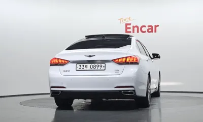 Hyundai Genesis 2016, 89880 км, за 8660.54 USD