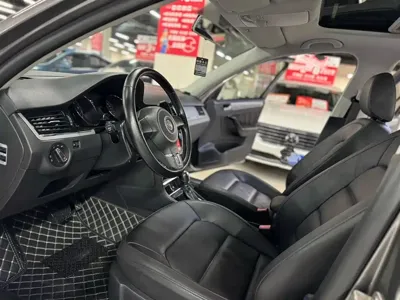 Volkswagen Bora 2013, 99000 км, за 3723.45 USD