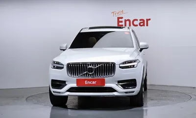 Volvo XC90 2025, 10893 км, за 48886.68 USD