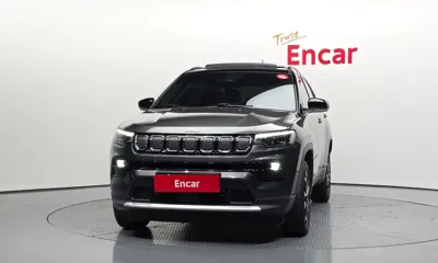 Jeep Compass 2022, 64877 км, за 14873.09 USD