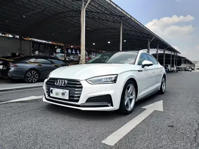 Audi A5 (Import) · 2019 год