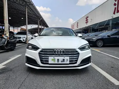 Audi A5 (Import) 2019, 61800 км, за 15567.68 USD