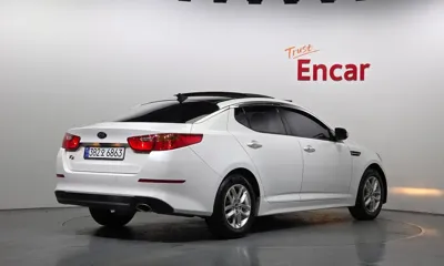Kia K5 2015, 175931 км, за 3872.92 USD
