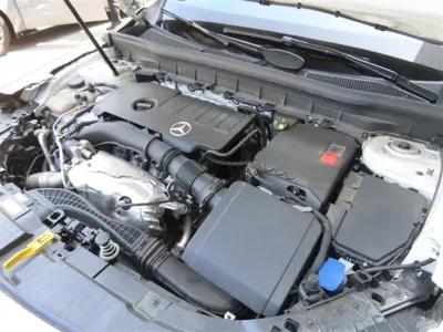 Mercedes-Benz GLB-Class 2023, 48000 км, за 25045.56 USD