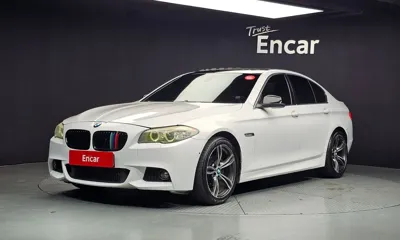 BMW 5-Series · 2012 год