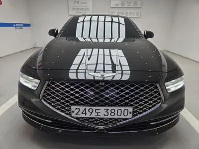 Genesis G90 · 2019 год