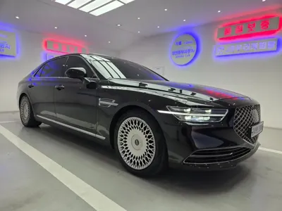 Genesis G90 2019, 180872 км, за 18540.22 USD