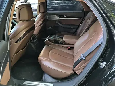 Audi A8 2017, 48700 км, за 30826.36 USD - фото 11
