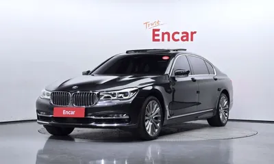 BMW 7-Series · 2017 год