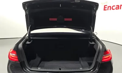 BMW 7-Series 2017, 138317 км, за 17880.78 USD - фото 20