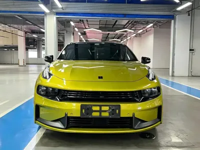 Lynk & Co 03 2020, 70000 км, за 9370.99 USD