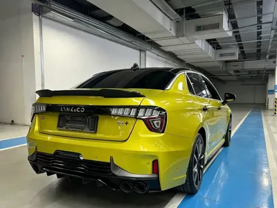 Lynk & Co 03 2020, 70000 км, за 9370.99 USD