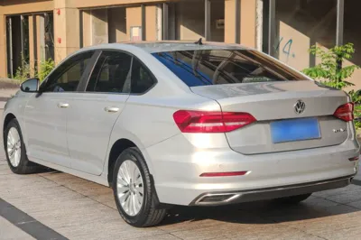 Volkswagen Lavida 2019, 52000 км, за 9168 USD