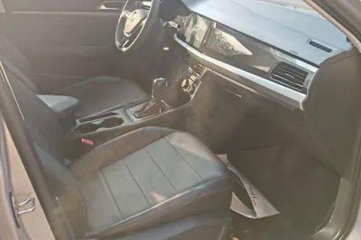 Volkswagen Lavida 2019, 52000 км, за 9168 USD - фото 17