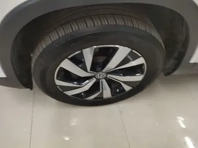 Volkswagen Tayron 2021, 79200 км, за 11962.69 USD - фото 23