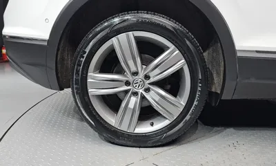 Volkswagen Tiguan 2018, 97228 км, за 14332.26 USD