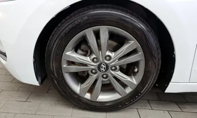 Hyundai Avante 2016, 126984 км, за 5395.56 USD