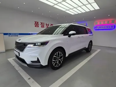 Kia Canival · 2021 год