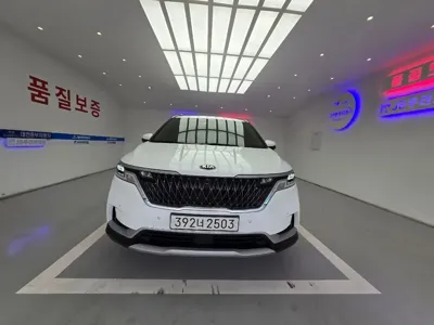 Kia Canival 2021, 130585 км, за 13609.42 USD