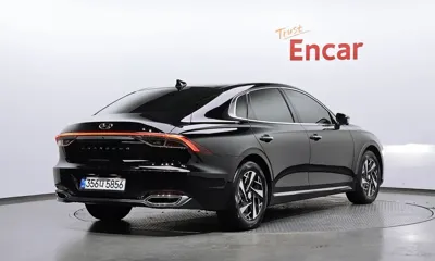 Hyundai Grandeur 2023, 105397 км, за 15302.46 USD
