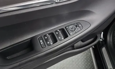 Hyundai Grandeur 2023, 105397 км, за 15302.46 USD - фото 28