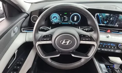 Hyundai Avante 2021, 48977 км, за 12361.19 USD - фото 13