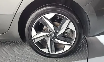 Hyundai Avante 2021, 48977 км, за 12361.19 USD - фото 21