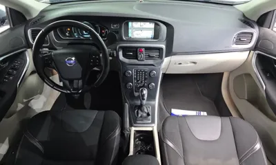 Volvo V40 2014, 77612 км, за 3298.52 USD - фото 7