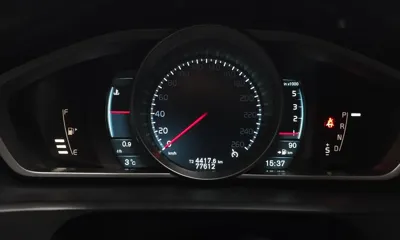 Volvo V40 2014, 77612 км, за 3298.52 USD - фото 8