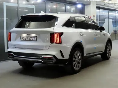 Kia Sorento 2023, 47817 км, за 23187.06 USD