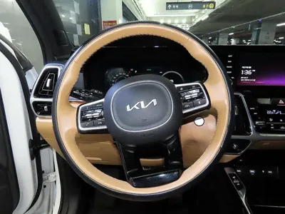 Kia Sorento 2023, 47817 км, за 23187.06 USD - фото 8