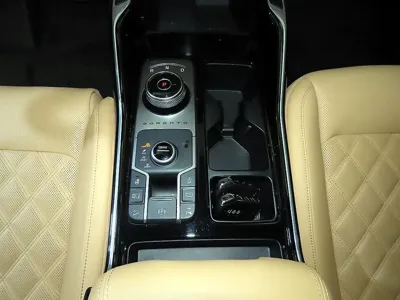 Kia Sorento 2023, 47817 км, за 23187.06 USD - фото 12