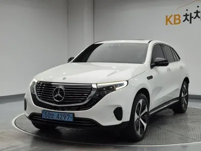 Mercedes-Benz EQC · 2020 год