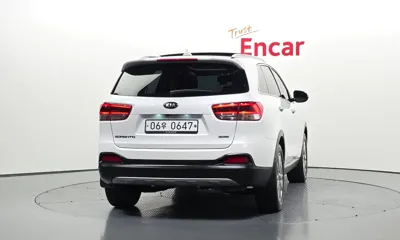 Kia Sorento 2016, 125716 км, за 7811.47 USD