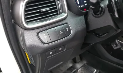 Kia Sorento 2016, 125716 км, за 7752.45 USD - фото 20