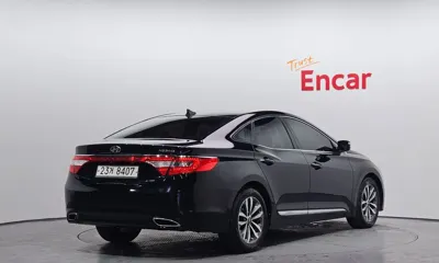 Hyundai Grandeur 2012, 156727 км, за 1945.1 USD